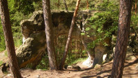 Hradčanské stěny
